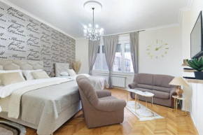 Illusion Downtown Apartment